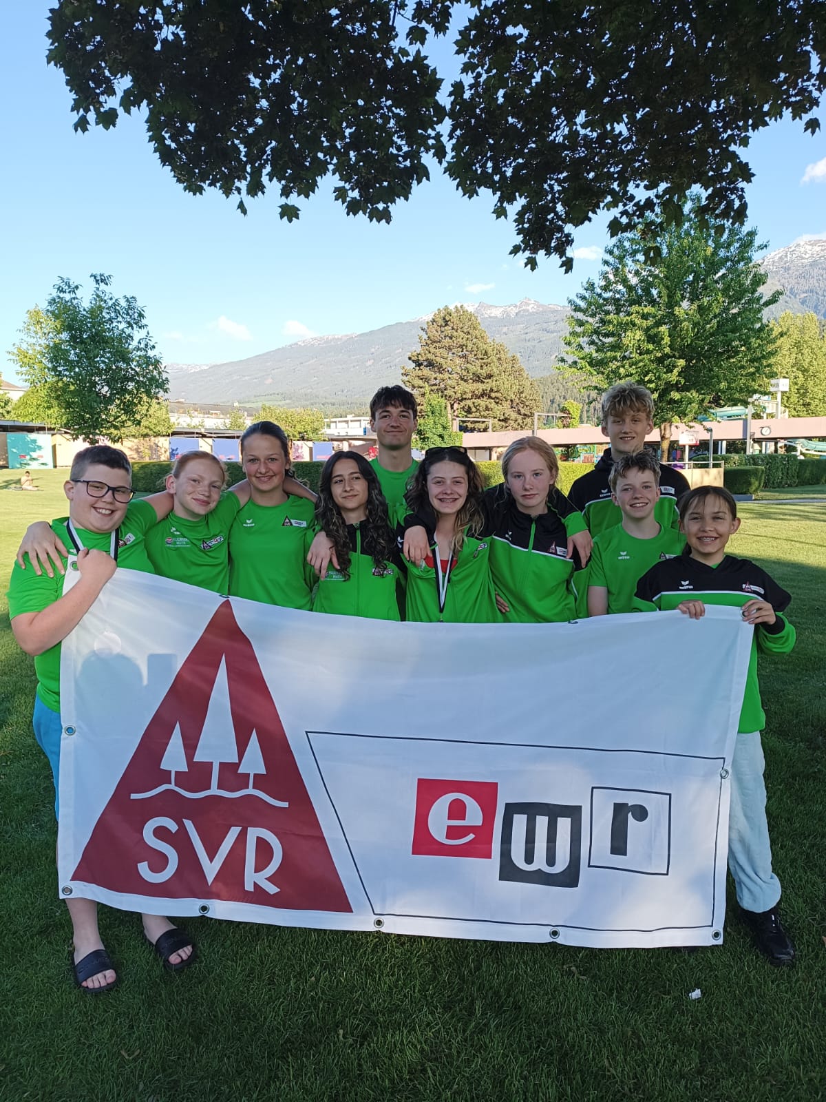 Gruppe.jpeg